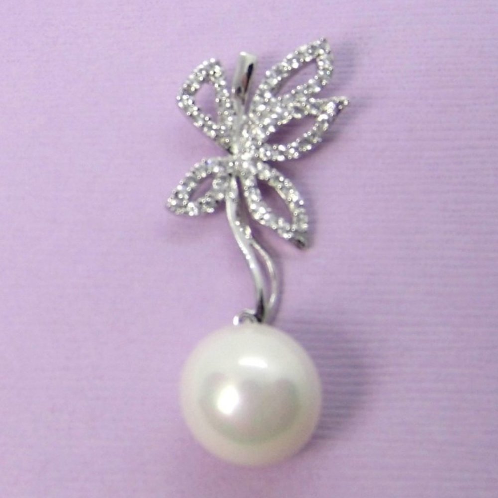 Sterling Silver Pearl Pendant 1.75"